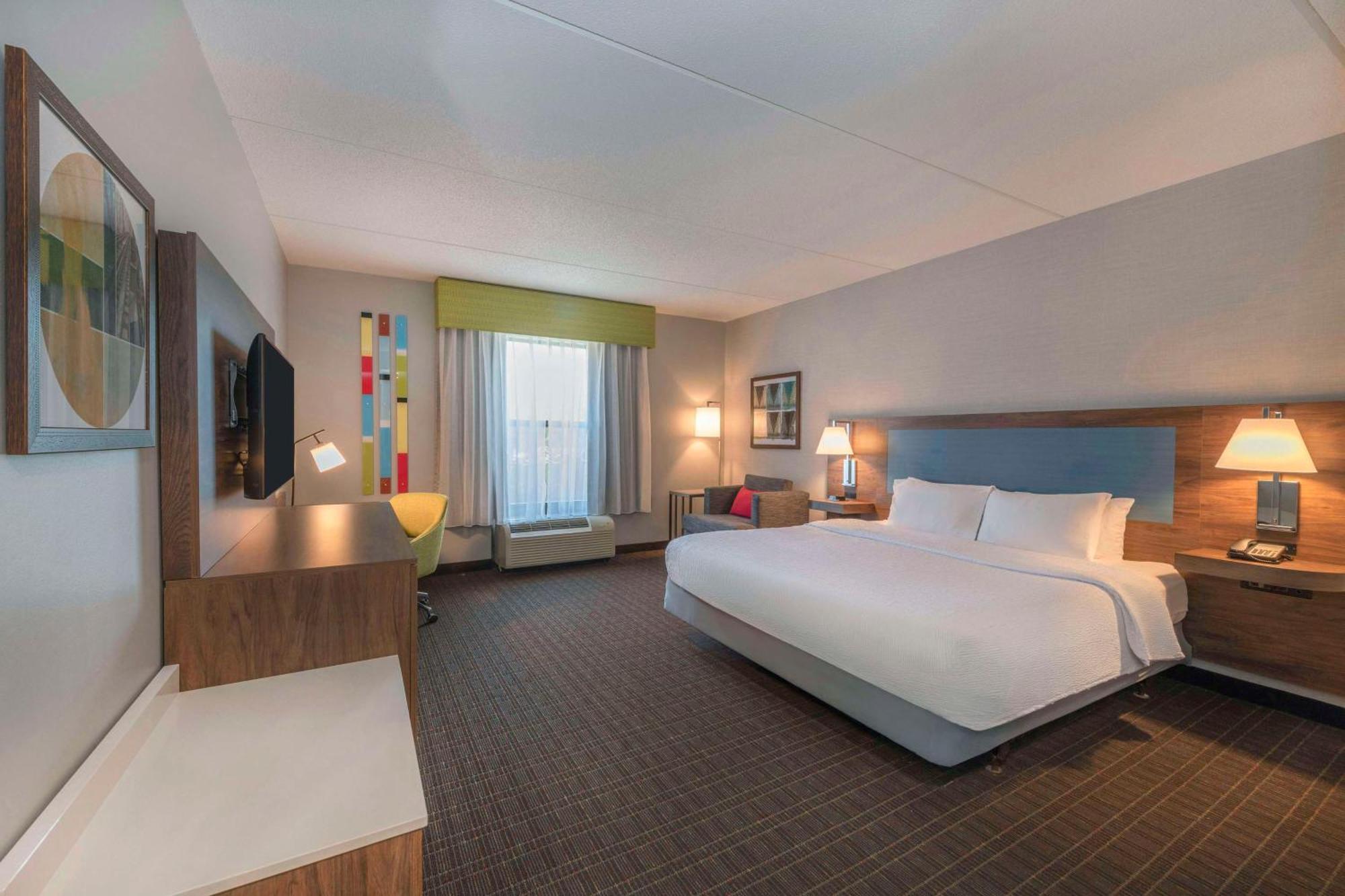 Hampton Inn & Suites Burlington Bagian luar foto