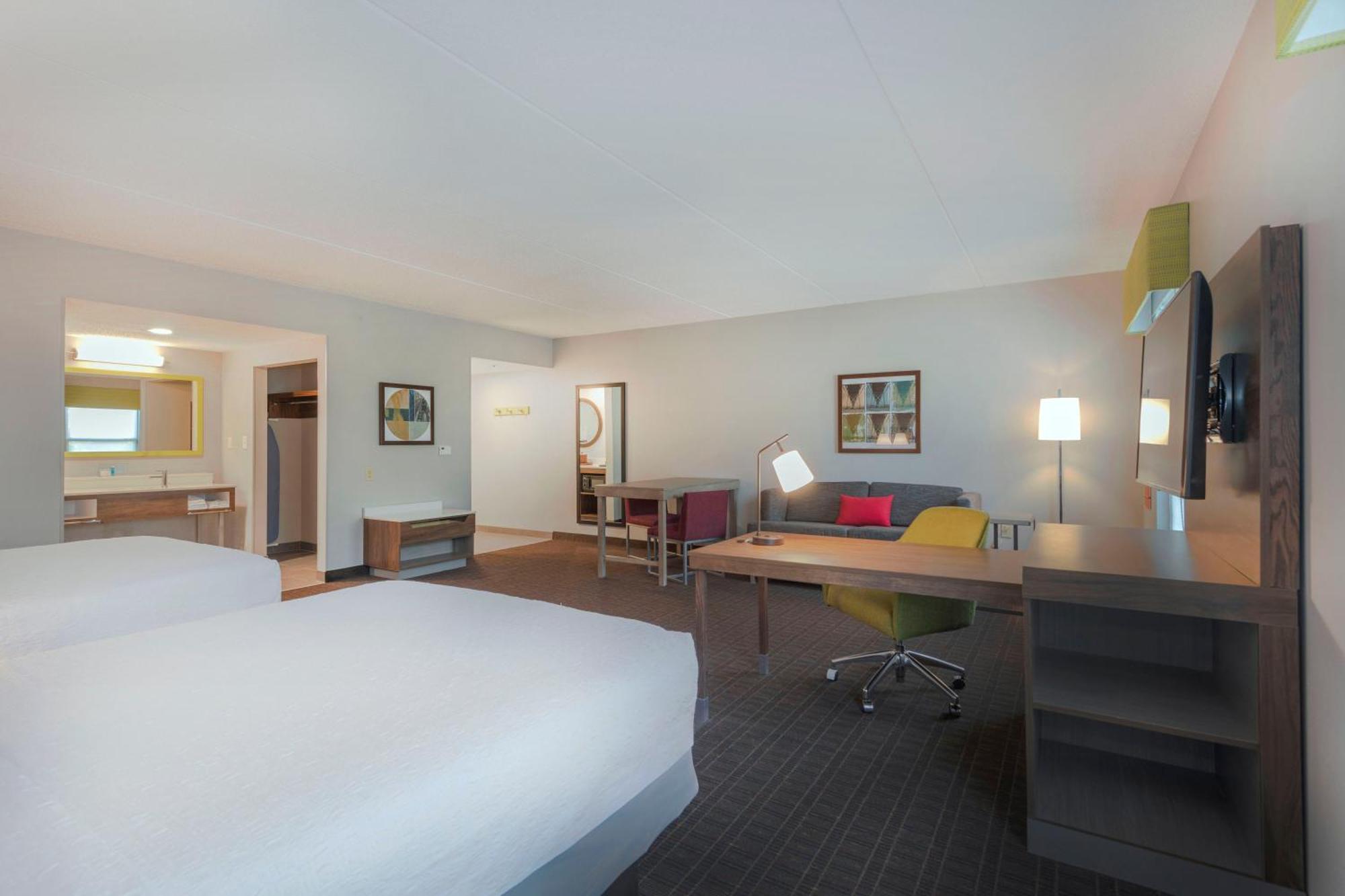 Hampton Inn & Suites Burlington Bagian luar foto