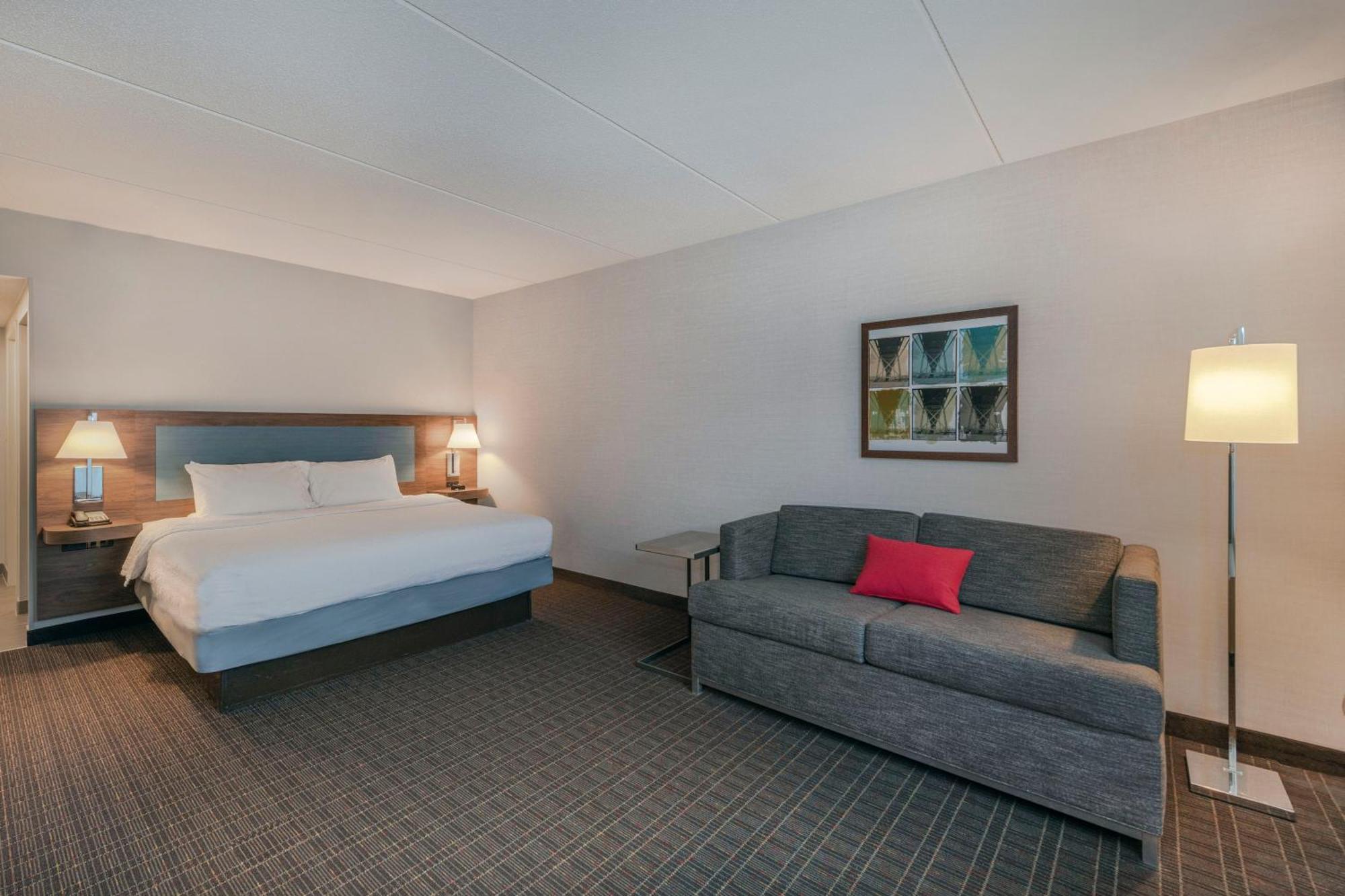 Hampton Inn & Suites Burlington Bagian luar foto
