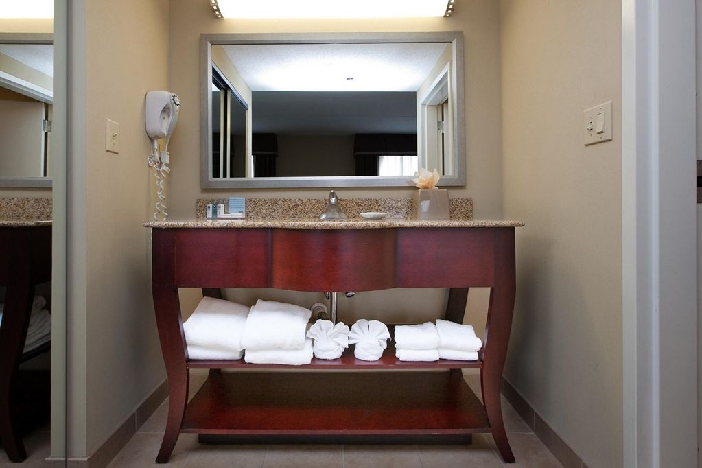 Hampton Inn & Suites Burlington Ruang foto