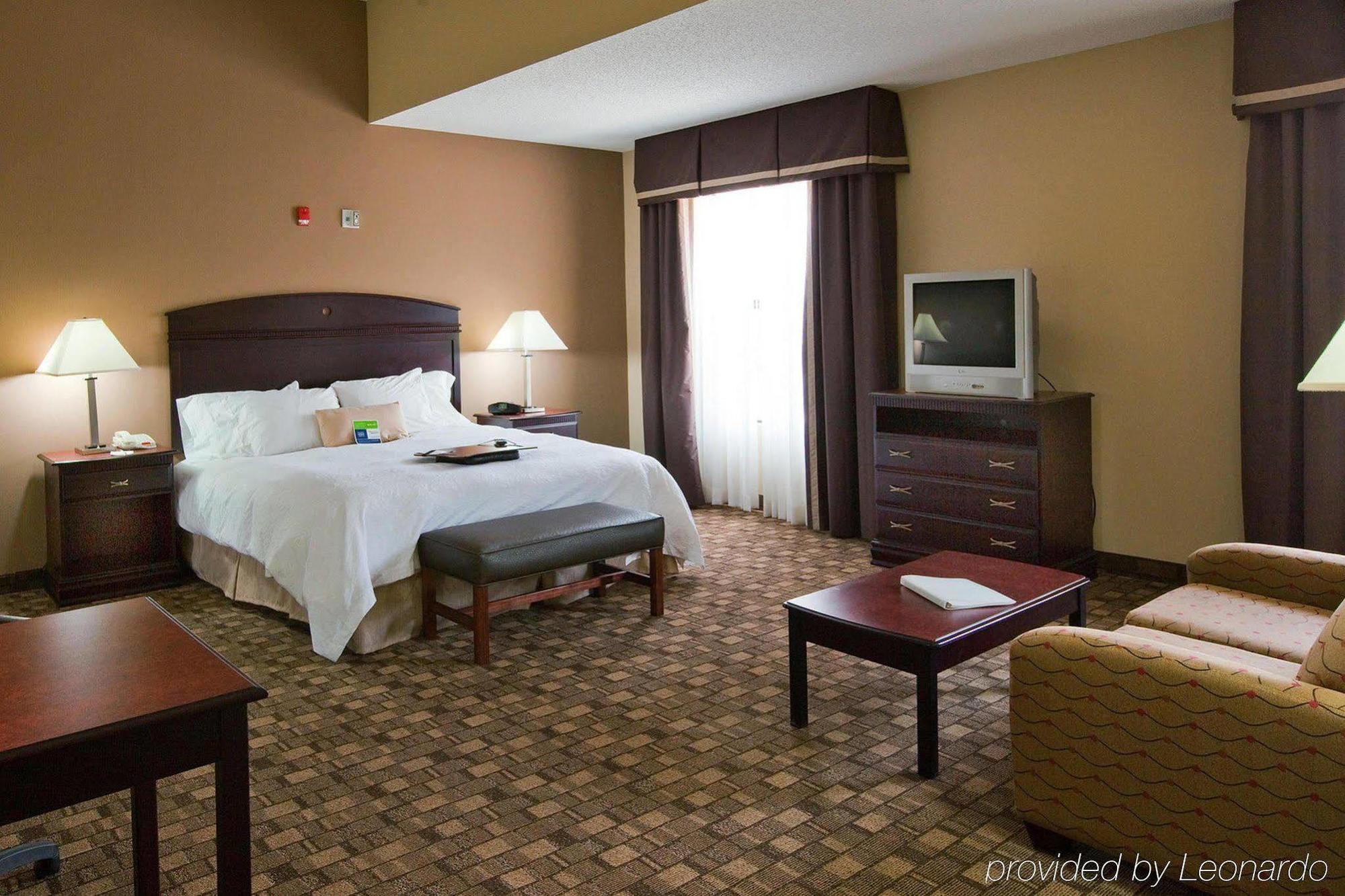 Hampton Inn & Suites Burlington Ruang foto